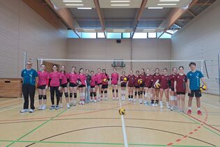 Aus der Not eine Tugend gemacht: U16 und Damen 2 im Testspiel