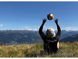 Platz 01 - Charlotte Arndt